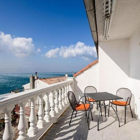 Apartments Lucia Senj  Extérieur photo