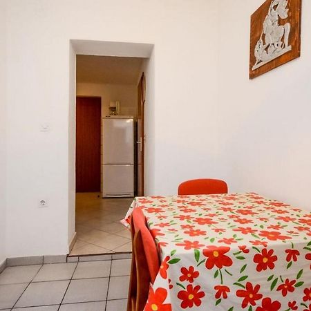 Apartments Lucia Senj  Extérieur photo